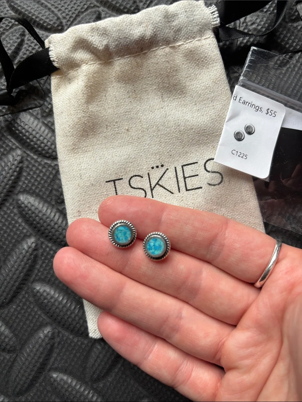 NWT TSKIES Turquoise Round Stud Earrings
